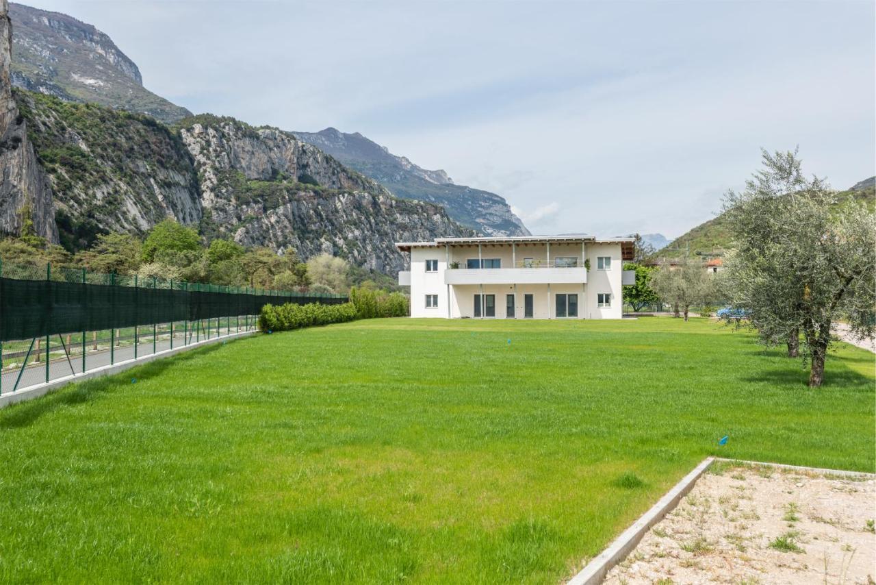 Casa Flavia, Mountains & River Arco Exterior photo