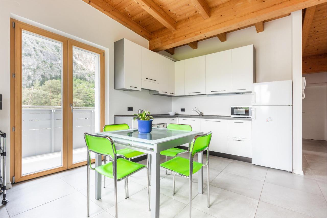 Casa Flavia, Mountains & River Arco Exterior photo