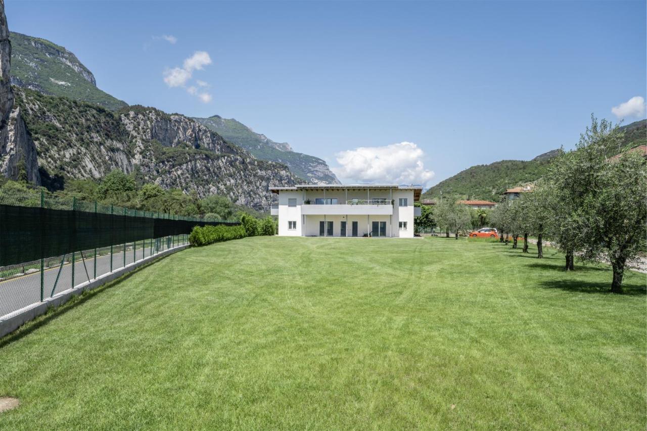 Casa Flavia, Mountains & River Arco Exterior photo